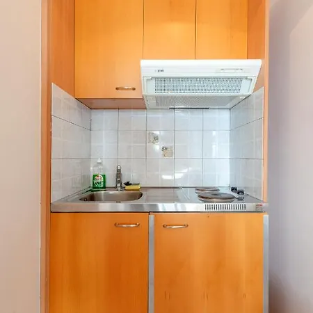 Naftilos Ξενοδοχείο Λουρδάτα