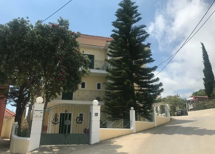 Naftilos Hotel Lourdata (Kefalonia)