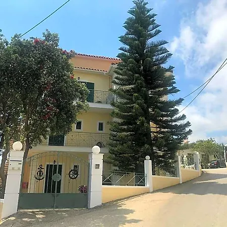 Naftilos Hotel Lourdata (Kefalonia)