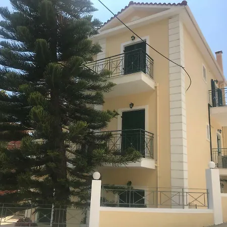 Naftilos Ξενοδοχείο Λουρδάτα